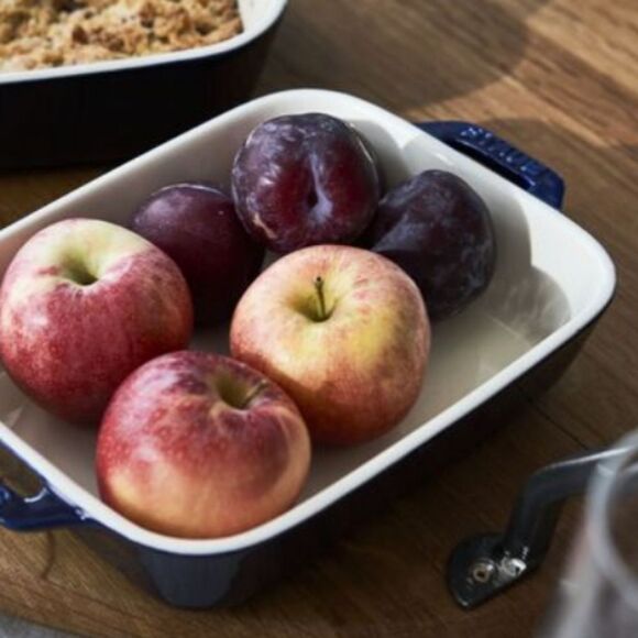 Zwilling Henckels Staub Porcelain-Enameled Ceramic Baking Dish - Picture 1 of 8